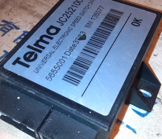 Выключатель скорости ретардера (JС252100 TELMA) 3524-00089 {YUTONG 6129}
