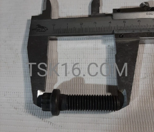 Болт М10*1,5*35 (крепления стартера) 3903834 (3968470) - 4/6ISBe,ISDe,EQB,QSB,ISF (Аналог)