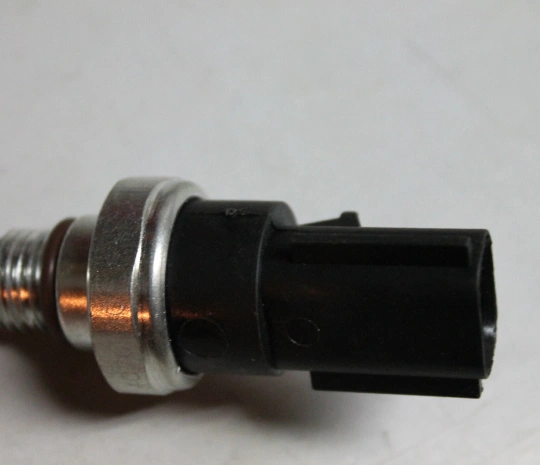 Датчик аварийного давления масла 4076930 - 4/6ISBe,ISDe, ISFe (Ориг)